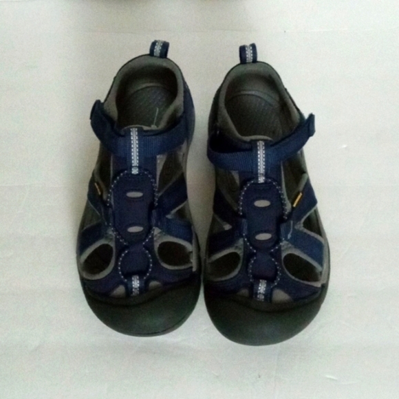 Keen Newport Washable Sandal Size 2 Blue Grey NWOT - Picture 1 of 8